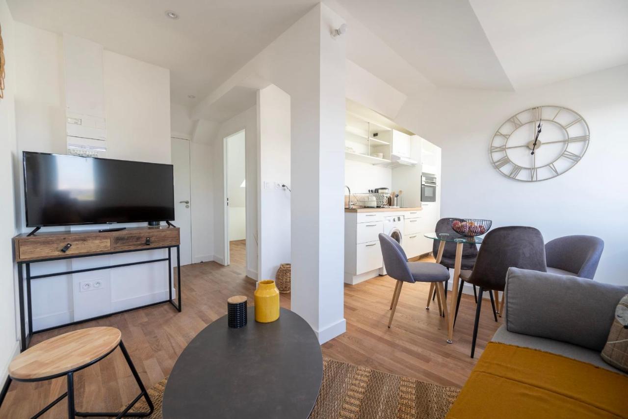 Le Poulorio 12 - T2 - Proche Gare - Dernier Etage By Locly Apartment Lorient Luaran gambar