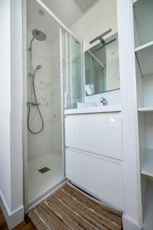 Le Poulorio 12 - T2 - Proche Gare - Dernier Etage By Locly Apartment Lorient Luaran gambar